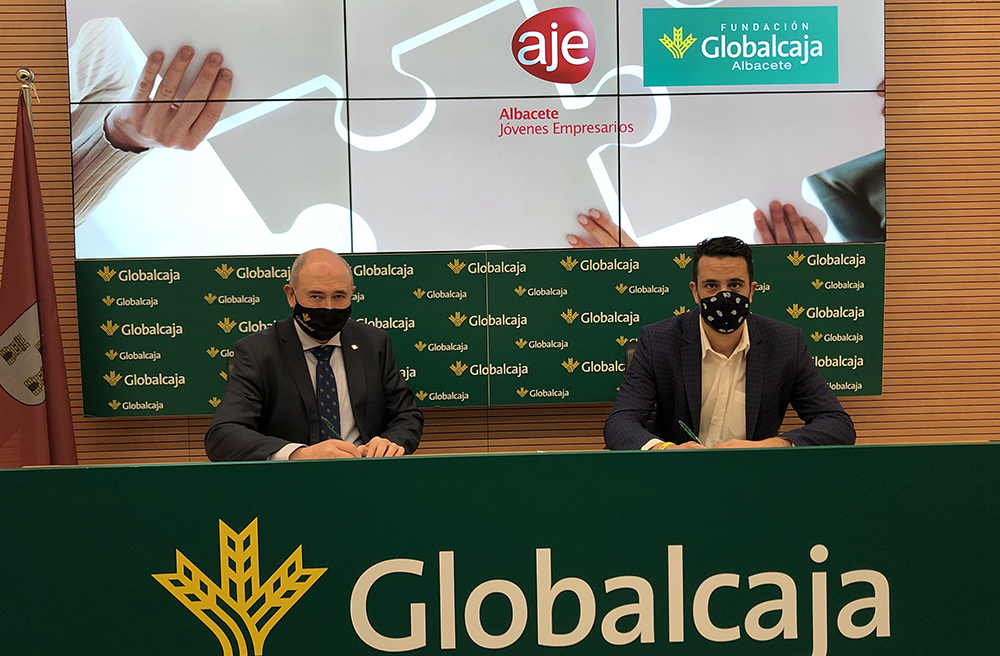 Firma convenio Fundación Globalcaja Albacete - AJE