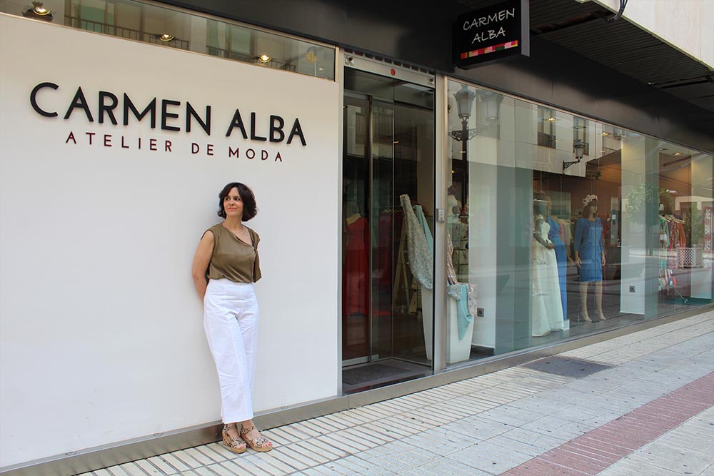Carmen Alba-fachada tienda
