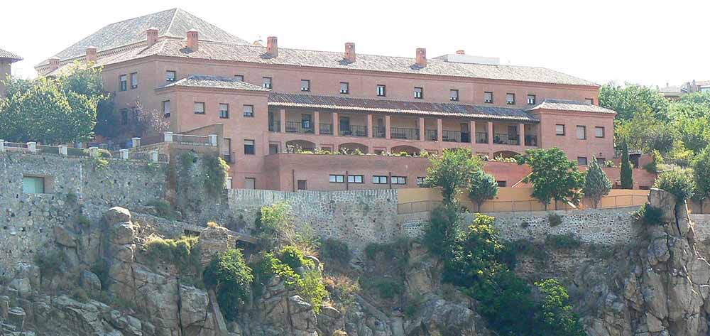 Residencia universitaria Santa María de la Cabeza (archivo)