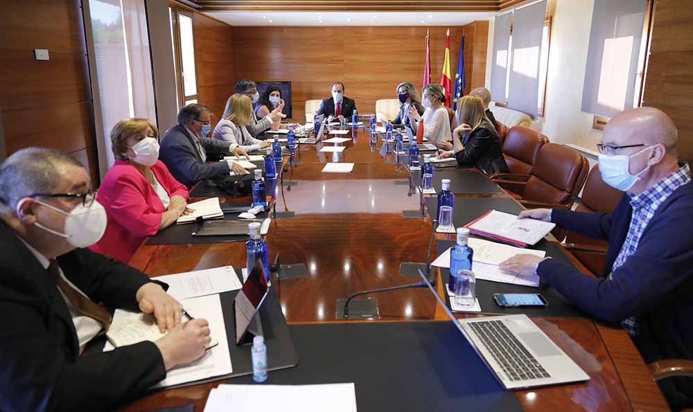 Mesa de las Cortes Regionales