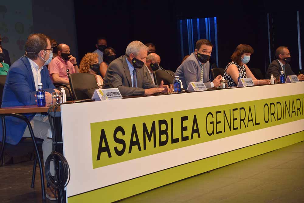 Mesa Clausura Asamblea General Cooperatiavas Agro-alimentarias