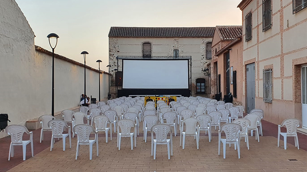 Todo a punto para la celebración de otras de las sesiones del VII Festival Internacional de Cine de Calzada de Calatrava