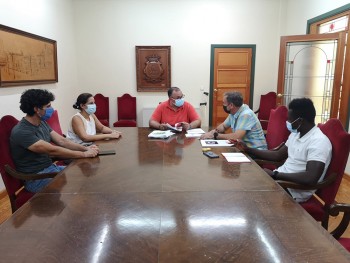 Reunión CCOO con Bernardo Ortega concejal Ayuntamiento de Villarrobledo