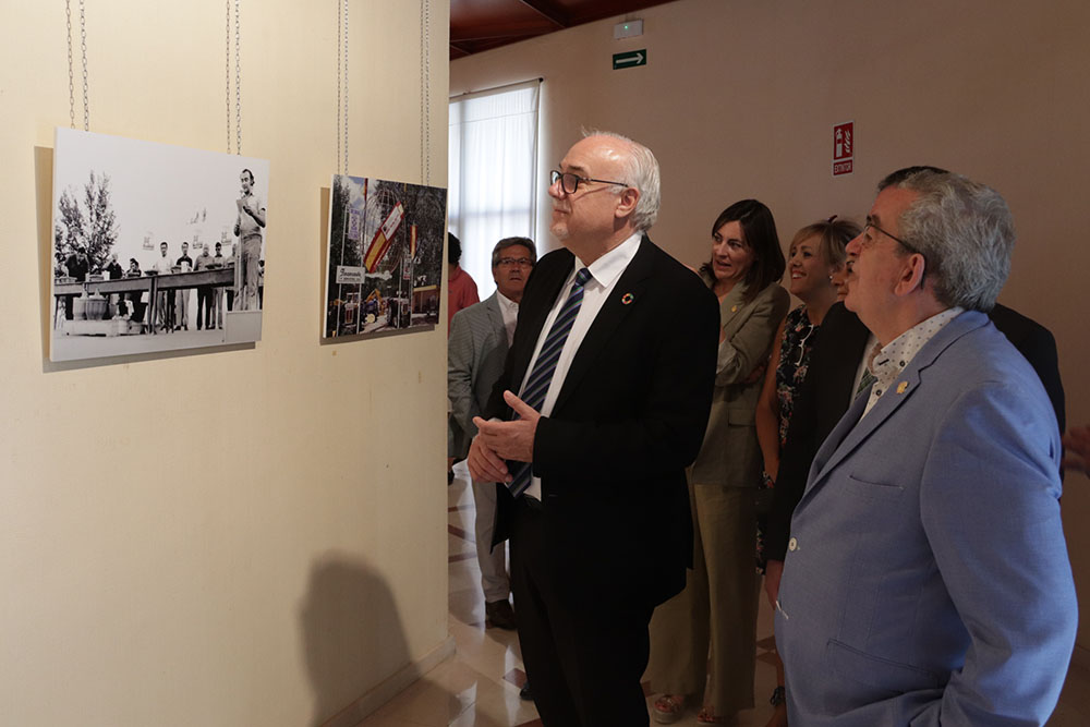 Inauguración de la exposición Fercam 60 años de trayectoria, 60 años de recuerdos (6)